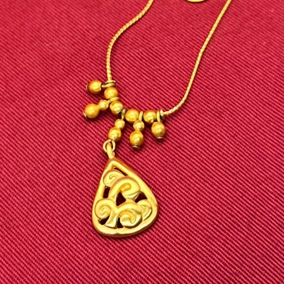 VTG Anne Klein II Brushed Satin Gold-Plated Pendant Necklace - Picture 11 of 14